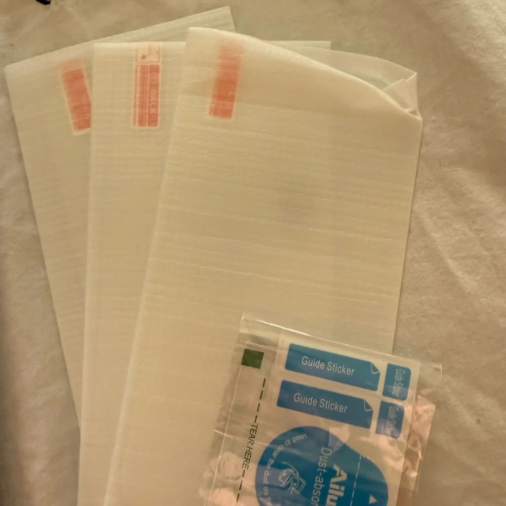 Ailun iPhone 14 Pro Glass Screen Protector Set with Extras
